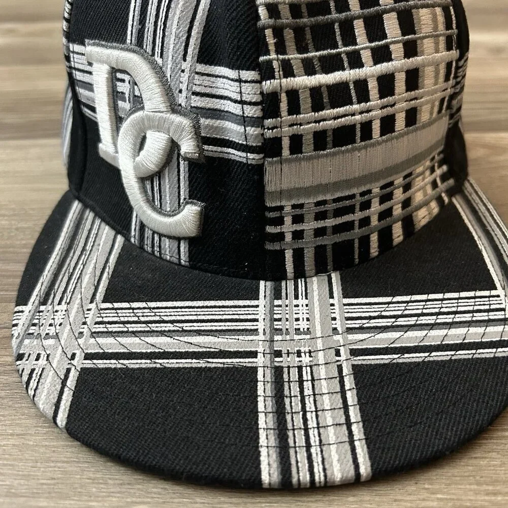 Washington DC Fitted Hip Hop Cap Size M Plaid Ultimate City Hunter Ultimate EUC
